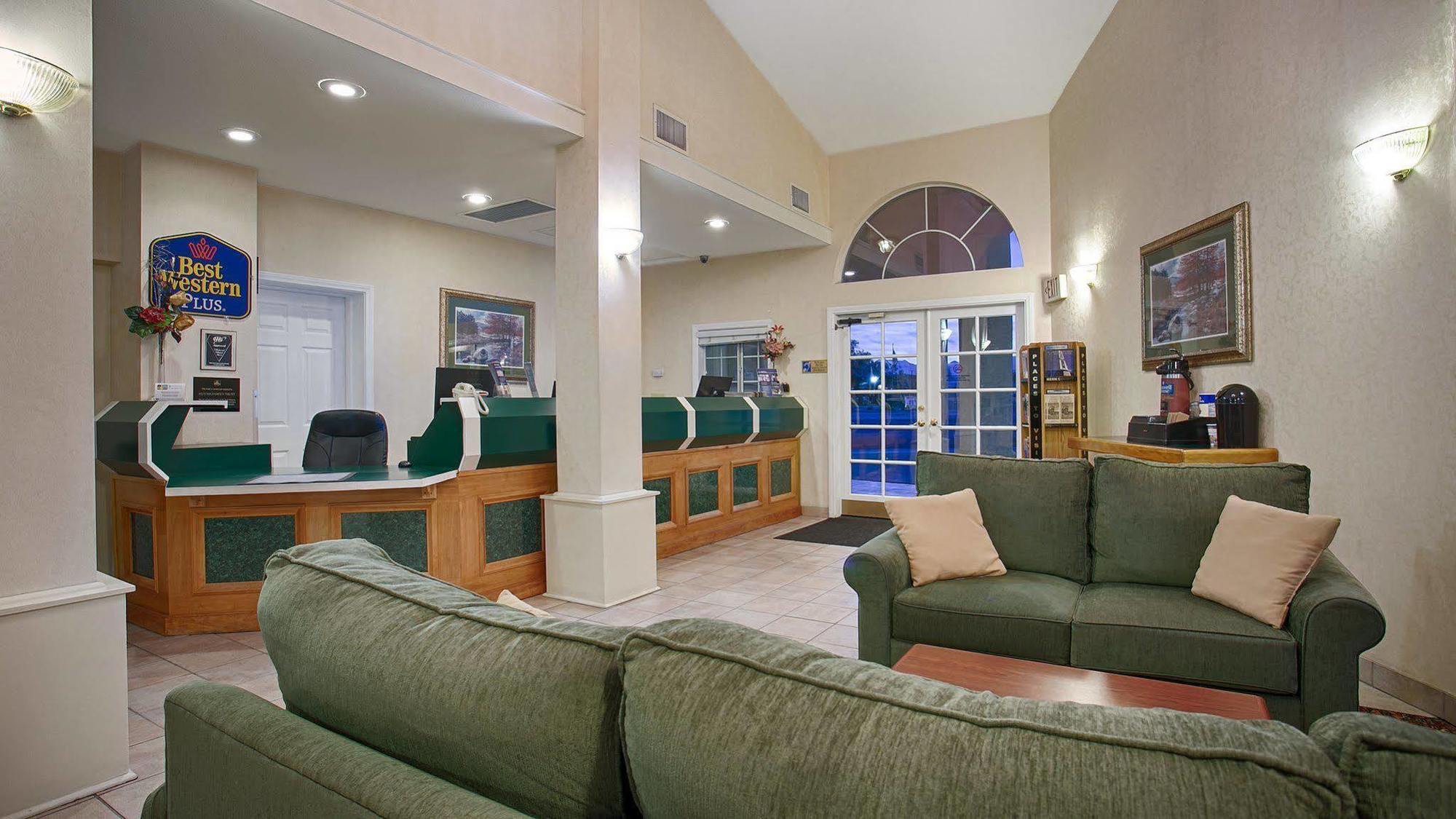 Best Western China Lake Inn Ridgecrest Exterior photo